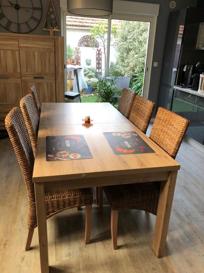 Agreable Maison De Ville ,Calme Avec Tous Les Commerces A 150M Cherbourg-en-Cotentin Εξωτερικό φωτογραφία