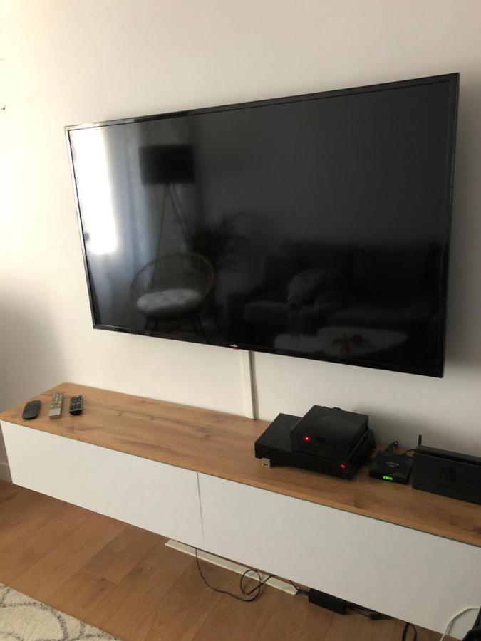 Agreable Maison De Ville ,Calme Avec Tous Les Commerces A 150M Cherbourg-en-Cotentin Εξωτερικό φωτογραφία